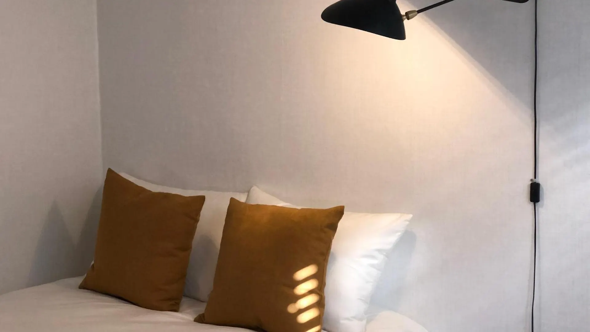 Apartment Stay Midcentury Seoul